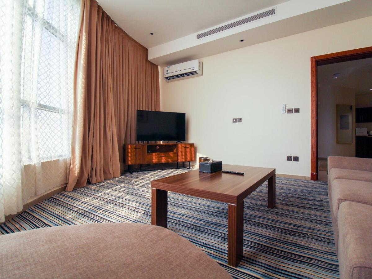 Friesian Hotel Suites Dschidda Exterior foto